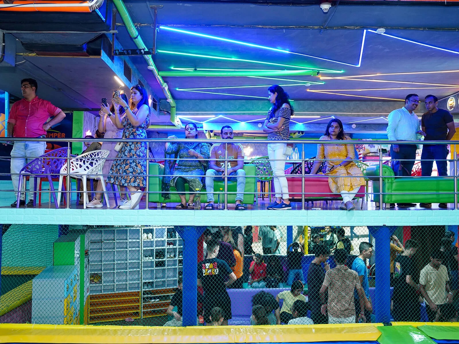 parents waiting for their kids at skyjumper